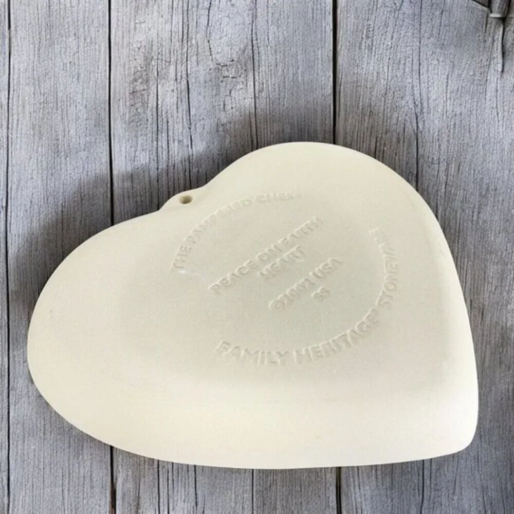 Pampered Chef Peace On‎ Earth Cookie Mold 2002 USA CERAMIC Family Heritage VTG